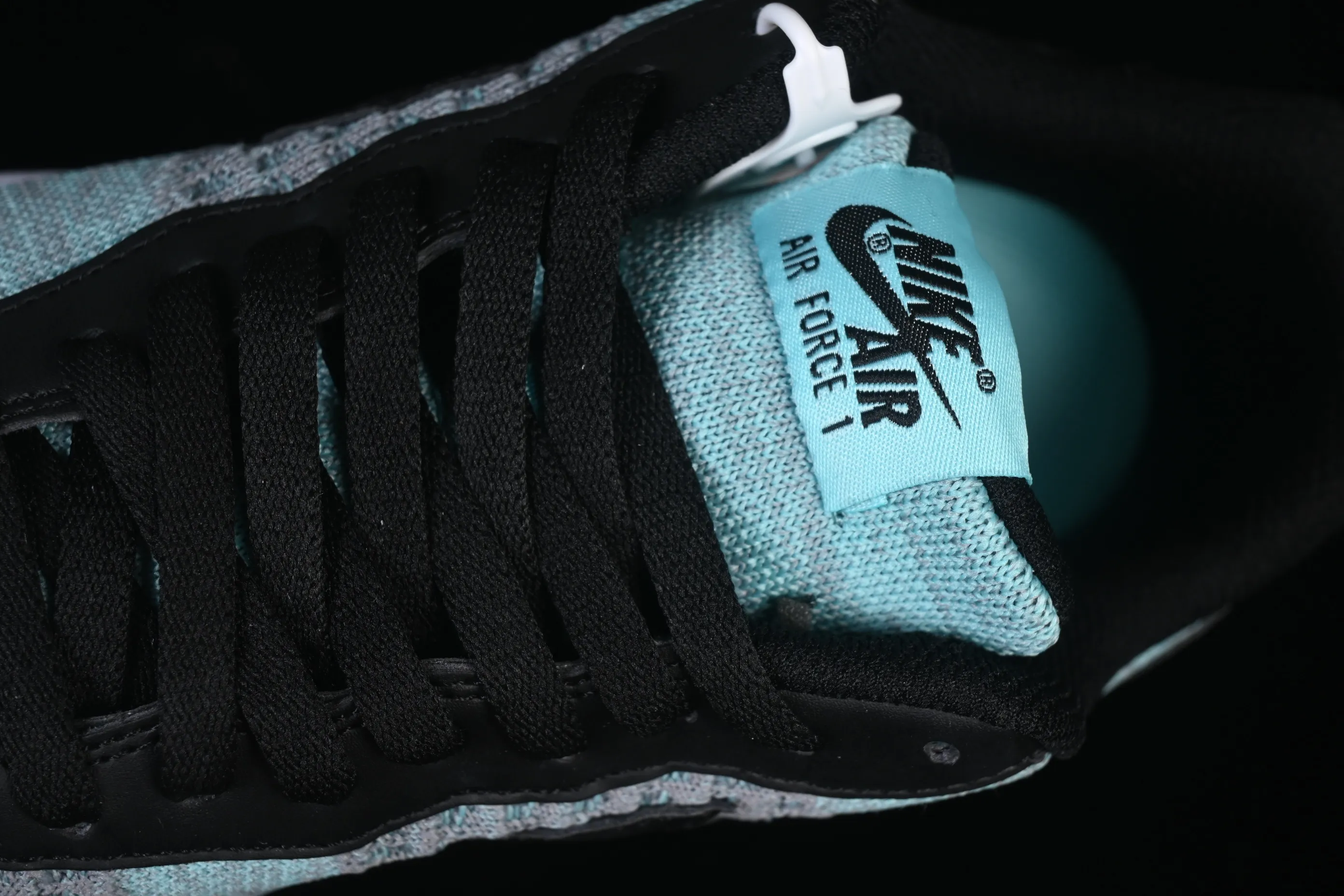 All Categories Nk Air Force 1 Air Force Series Nk Air Force 1 Low Air Force Low Nike Air Force 1'07 Low Flying Black and Green Air Force One Low Casual Shoes CI0051-600